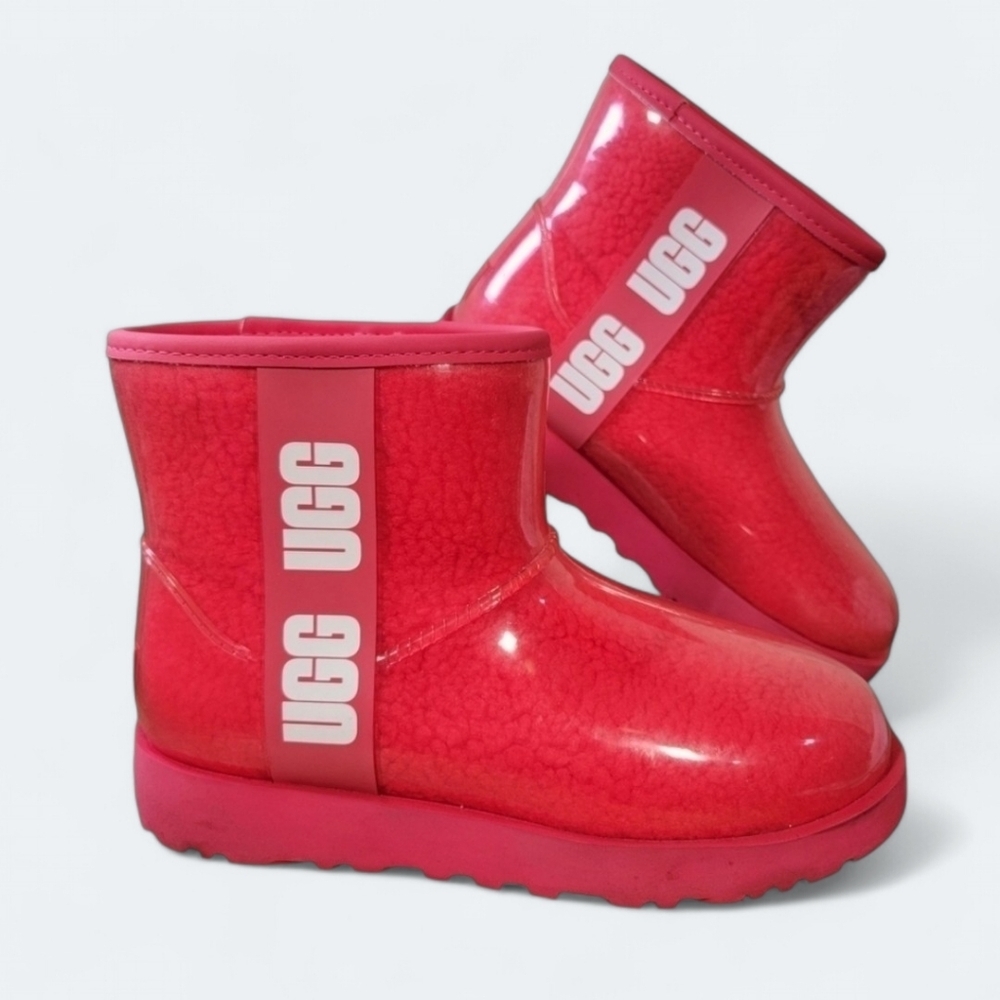 UGG Women's Classic Mini Clear Boot in Pink